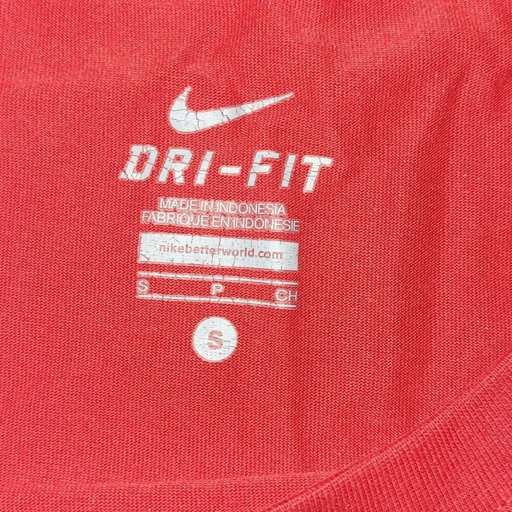NIKE Dri-Fit Tshirt Small